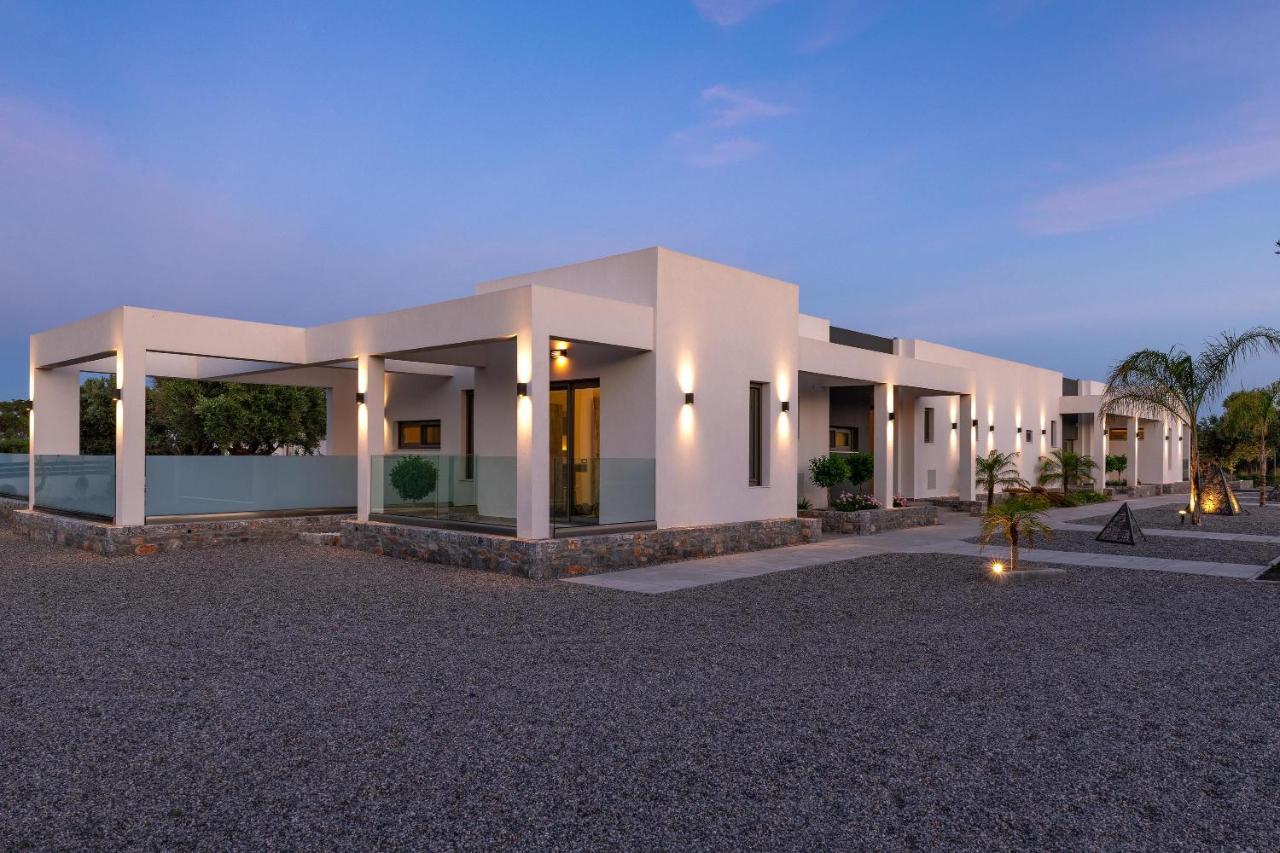 Armonia Suites เกนนาดี ภายนอก รูปภาพ