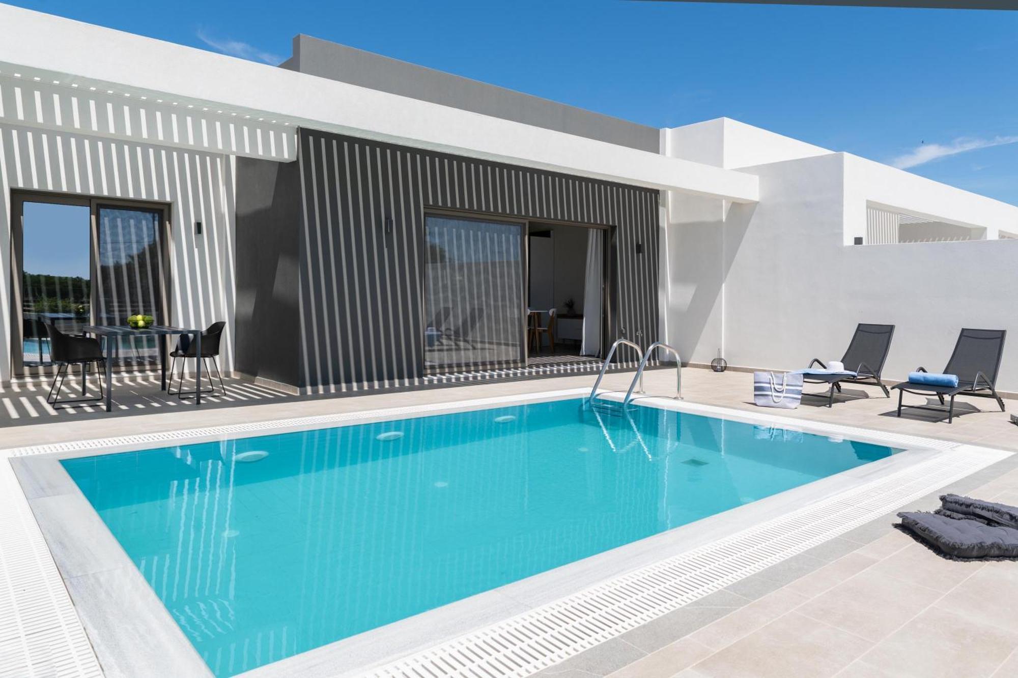 Armonia Suites เกนนาดี ภายนอก รูปภาพ