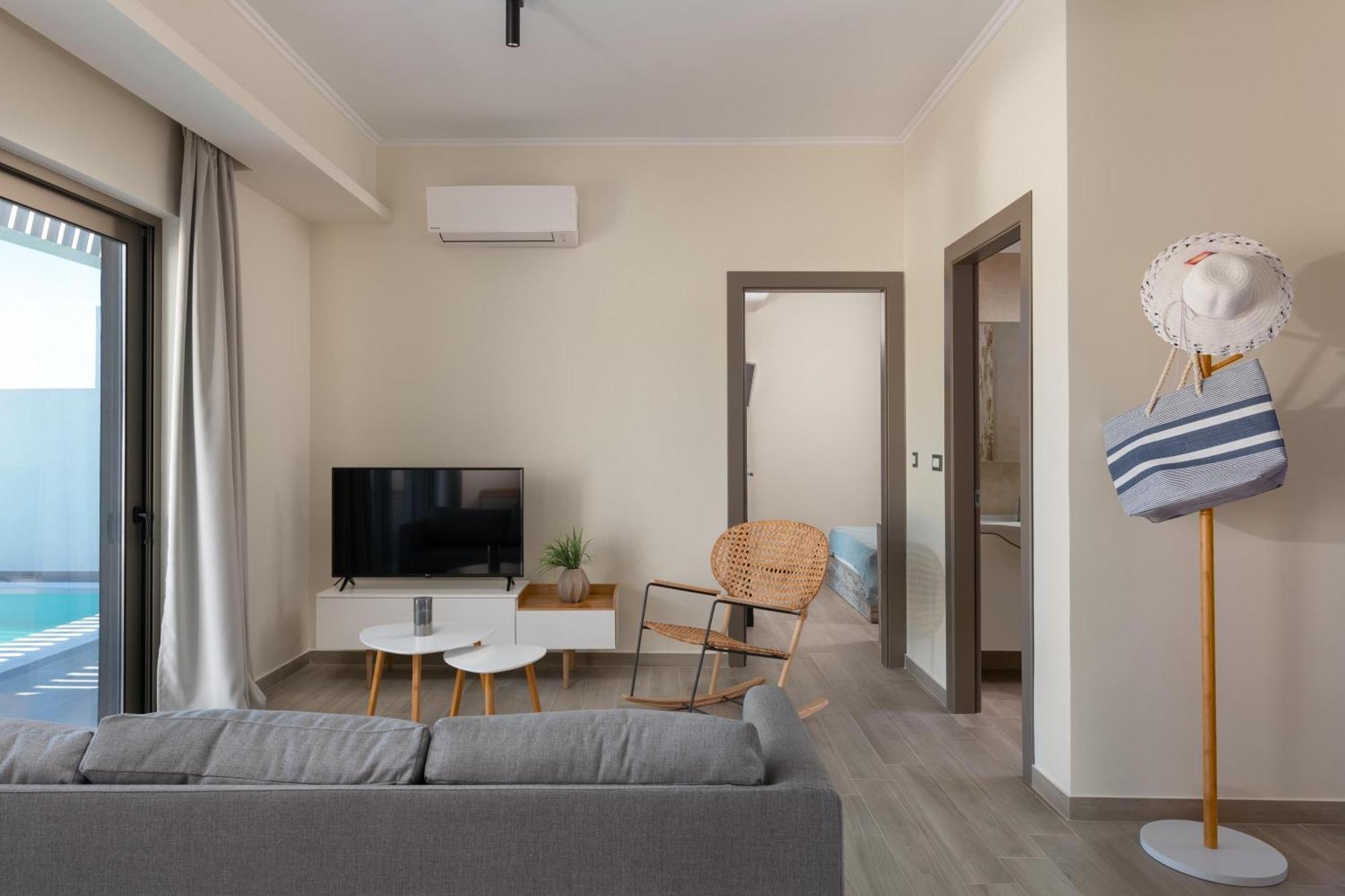 Armonia Suites เกนนาดี ภายนอก รูปภาพ