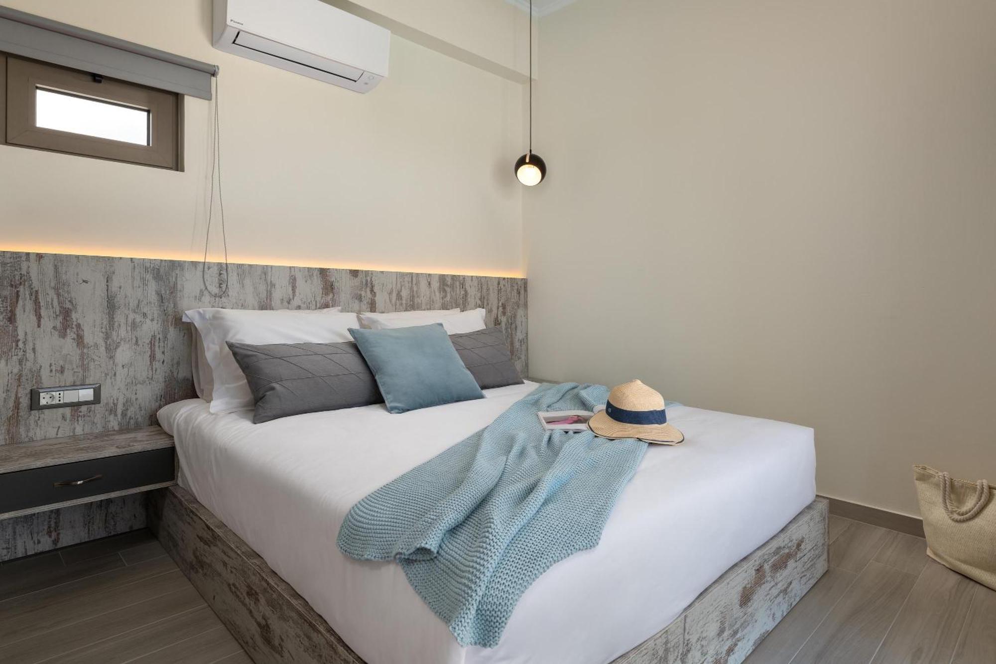 Armonia Suites เกนนาดี ภายนอก รูปภาพ