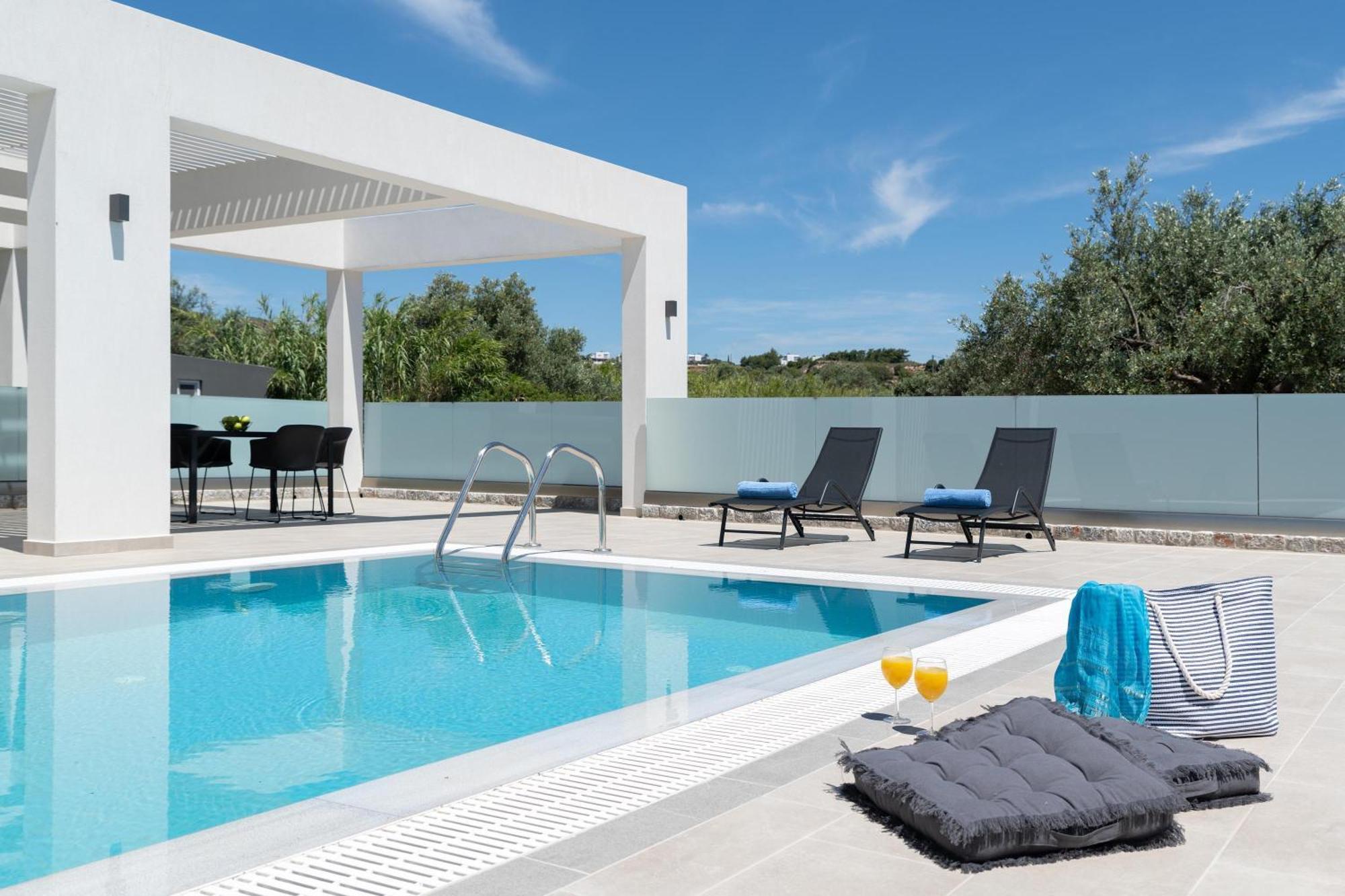 Armonia Suites เกนนาดี ภายนอก รูปภาพ